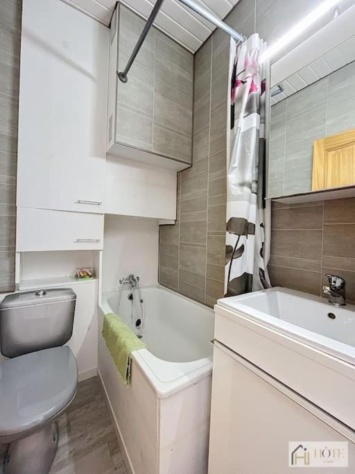 Appart 1Er Etage, Plage A 50M Бре-Дюн Экстерьер фото